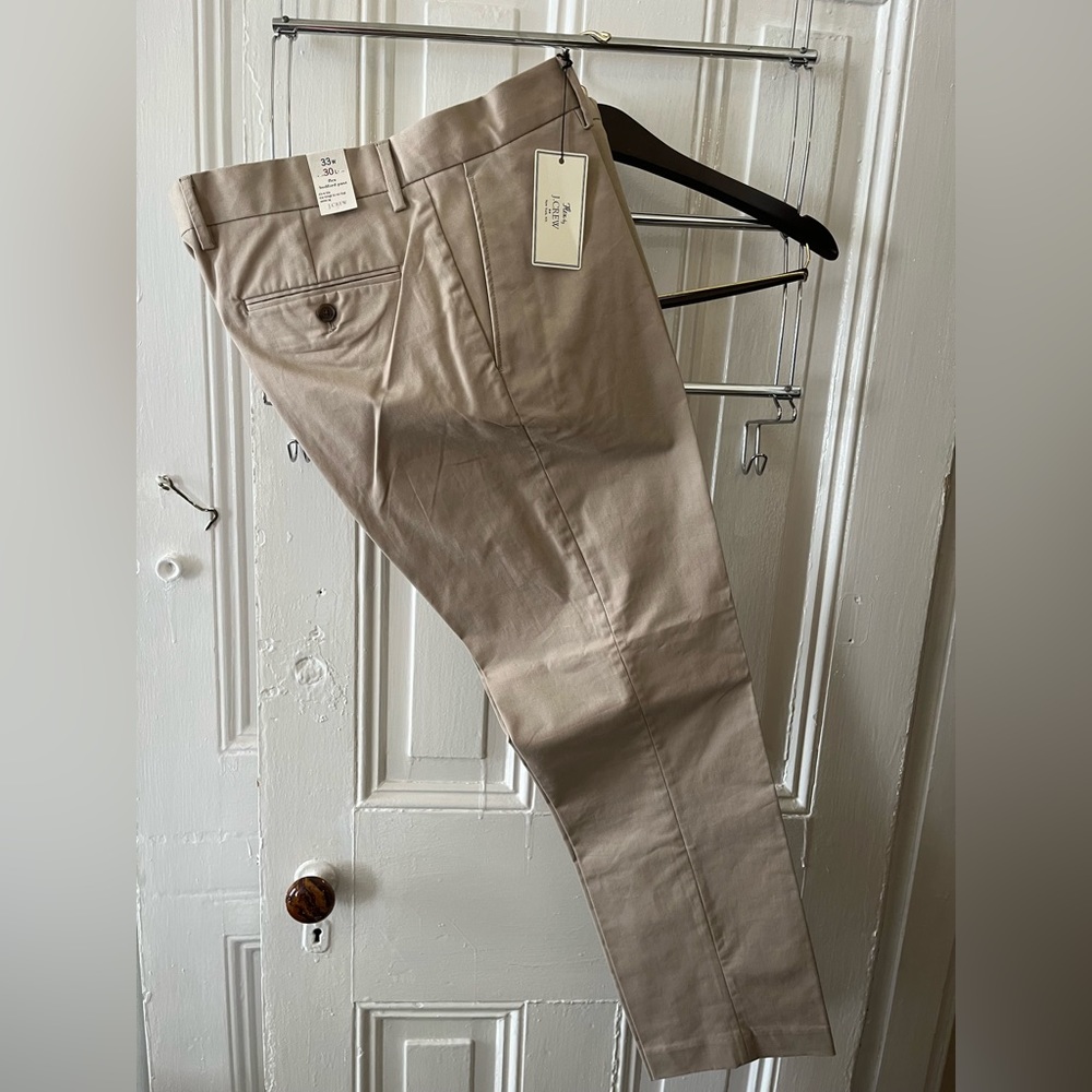NWT J.Crew Men’s Flex Bedford Pant- light Khaki 33/30
